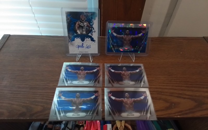 WWE Topps Royalty Apollo Crews Blue auto 12 of 25,Plus Sapphire & 4 Chrome Base