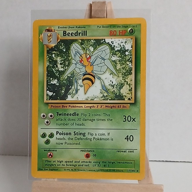 Pokémon Beedrill 17/102 Base Set Rare 80 HP Regular Card English