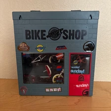 2011 Flick Trix Sunday BMX Display Case Bike Shop Odyssey Bikes & Parts Included