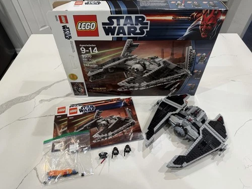 LEGO Star Wars Sith Fury-class Interceptor 9500 Set Box 748pcs Minifigures
