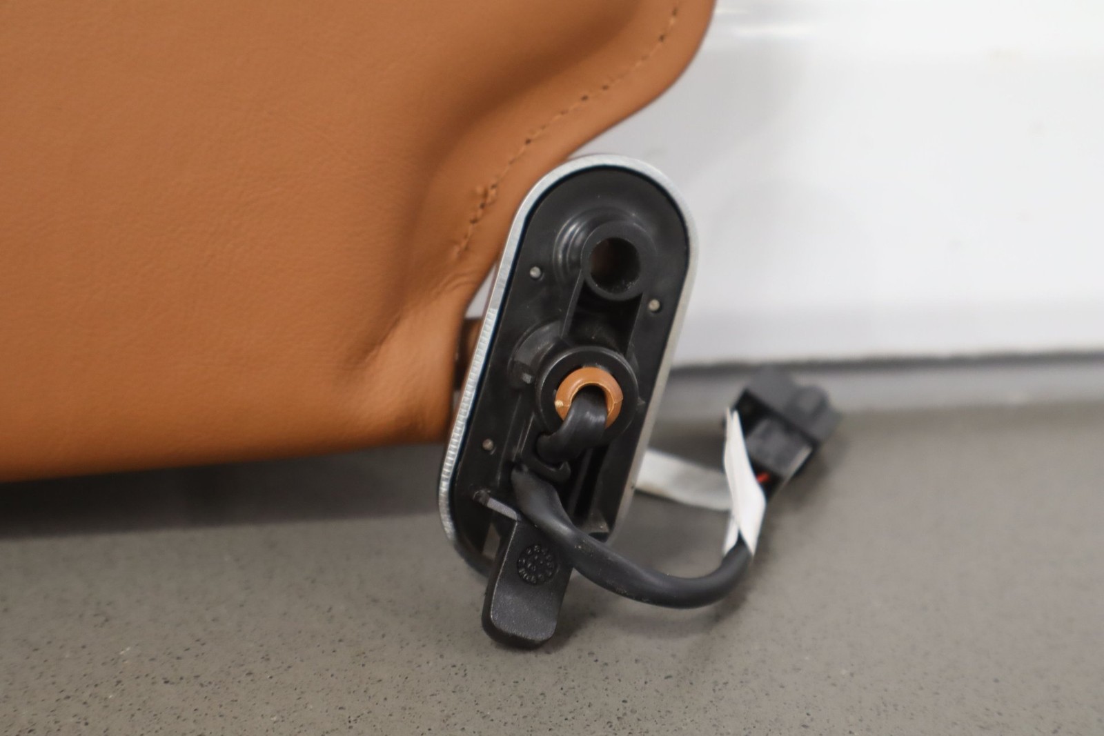 Bentley Continental 2004 Right Sun visor Tan