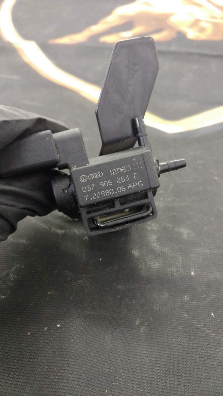 LAMBORGHINI GALLARDO LP560 570 AIR BOX FILTER HOUSING ASSEMBLY OEM 037906283C