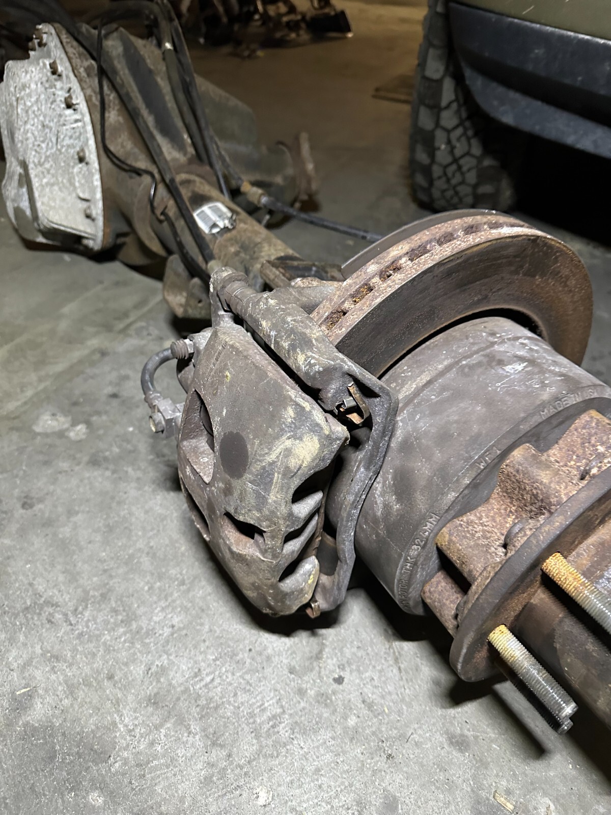 2012 RAM 3500 DUALLY DRW REAR AXLE ASSEMBLY 4X4 4.10 RATIO LOW MILES