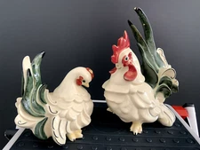 (2) Vintage Kay Finch Chicken Figurines-Excellent Vintage Condition