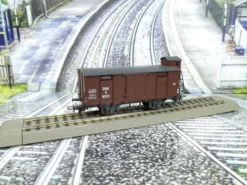 Liliput 214 10 - H0 - ÖBB - ged. Güterwagen m. Bremserhaus - EK - #62659 | Zustand: Gebraucht