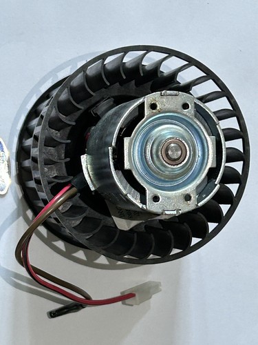 Fiesta Mk3 Heater Fan Blower Motor 6183121 6615907 6202618 90FG18565AA - Picture 5 of 6
