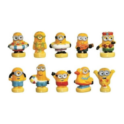 LES MINIONS A LA PLAGE _ Complete Series 10 Feves _ Miniature Collection Showcase