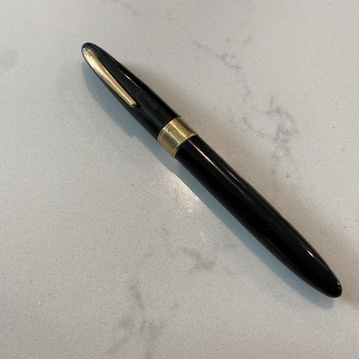 Vintage 1940s SHEAFFER VALIANT LIFETIME 1250 Fountain Pen White
