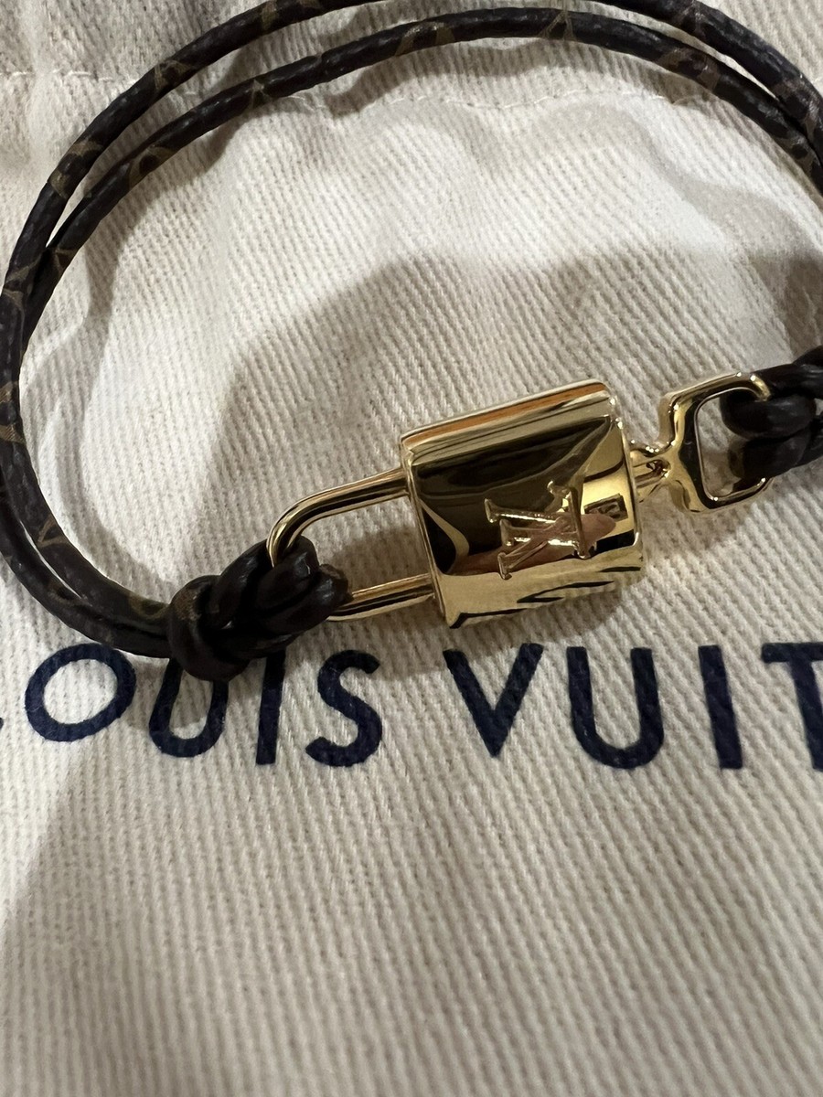 Brand New Louis Vuitton Bracelet Lock It Again LV Paddock