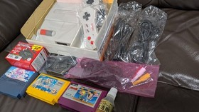 Nintendo New Famicom Console Set w/ AV Cable AC Adapter Extension Cable