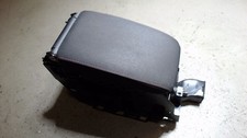 VW Golf VI Bj 2011 GTI GTD Armlehne Mittelkonsole Rote Nähte 1K5864251C guter