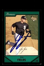 Signed Baseball Card Auto Josh Fields 2007 Bowman #220 Chicago White Sox