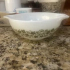 Vintage Pyrex Spring Blossom Crazy Daisy Cinderella Mixing Bowl 443