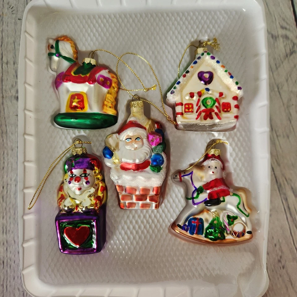 Juego de 5 adornos de vidrio clásicos de Navidad Commodore de colección Foto 2 de 4