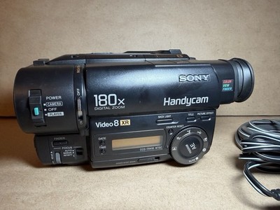 Sony Handycam NighShot CCD-TR416 Video 8 XR Camcorder 180x Digital