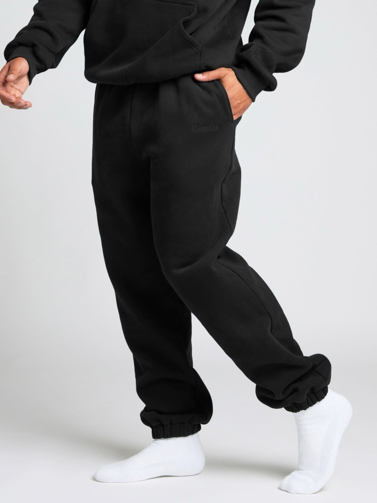 COMFRT Signature Sweatpants in Onyx Black - Size Medium