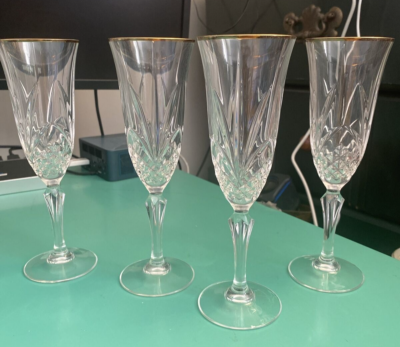 3 FLUTES CHAMPAGNE LOUIS PHILIPPE XIXe verre Cristallin à pans coupés 3 FLUTES CHAMPAGNE LOUIS PHILIPPE XIXe verre Cristallin à pans coupés