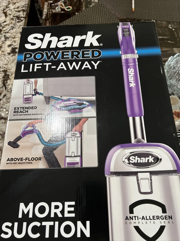 BRAND NEW Shark NV586 31 Navigator Powered Lift-Away Upright Vacuum Purple Plum - Image 3 of 4