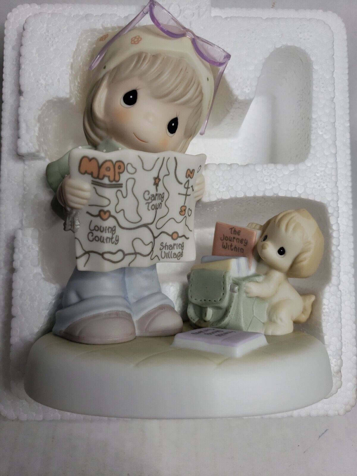 Precious Moments 2004 Figurine Map A Route Toward Loving Caring And Sharing