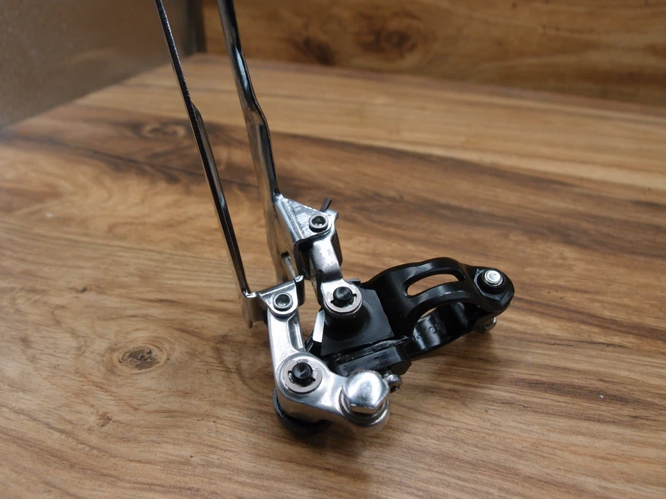 Desviador delantero Shimano Altus FD-AT20 1993 VIA Japón tracción inferior 28,6 mm MTB Foto 4 de 4