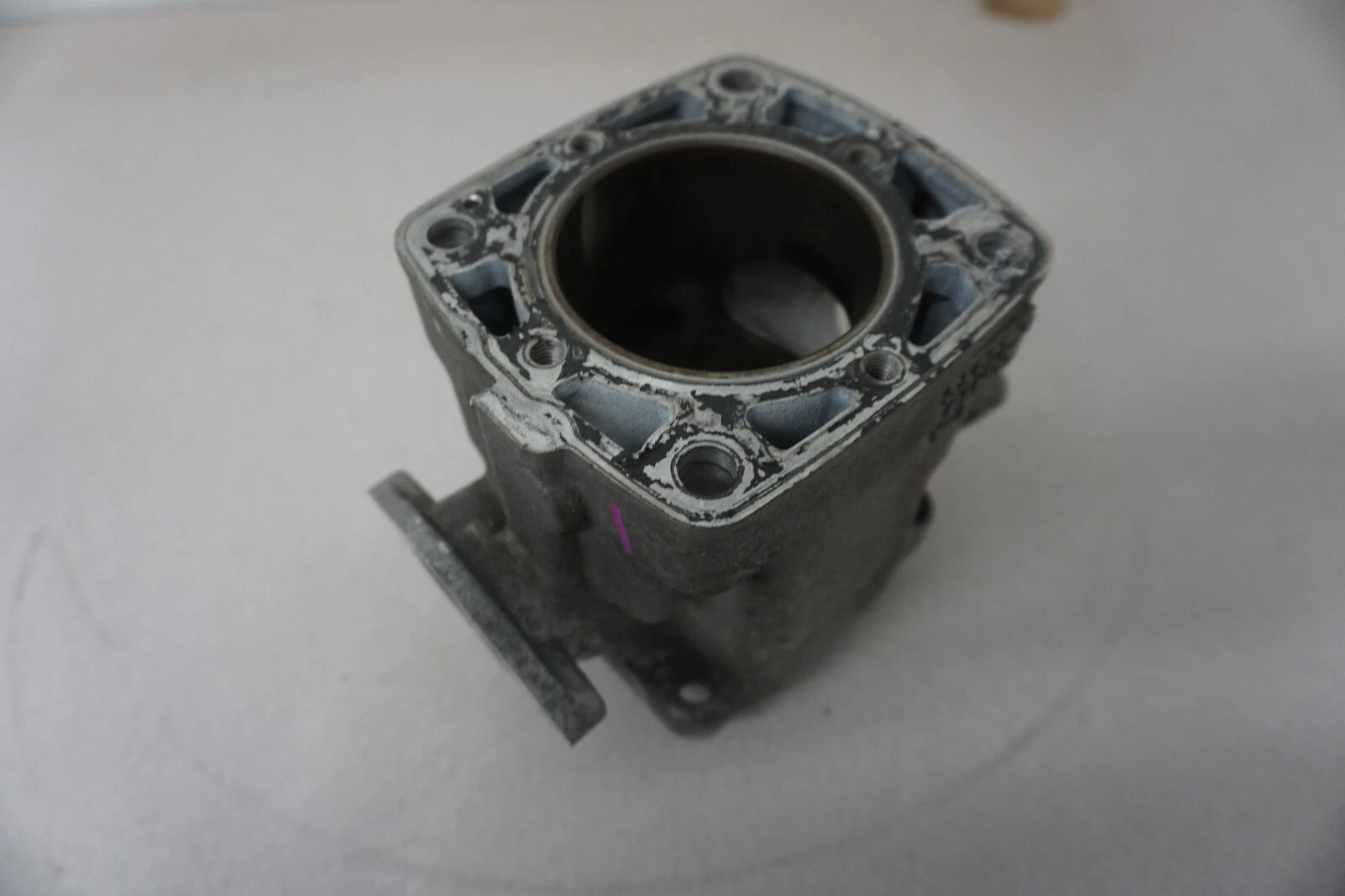1989-1990 Yamaha OEM Cylinder Jug Exciter 86M-11311-00-00