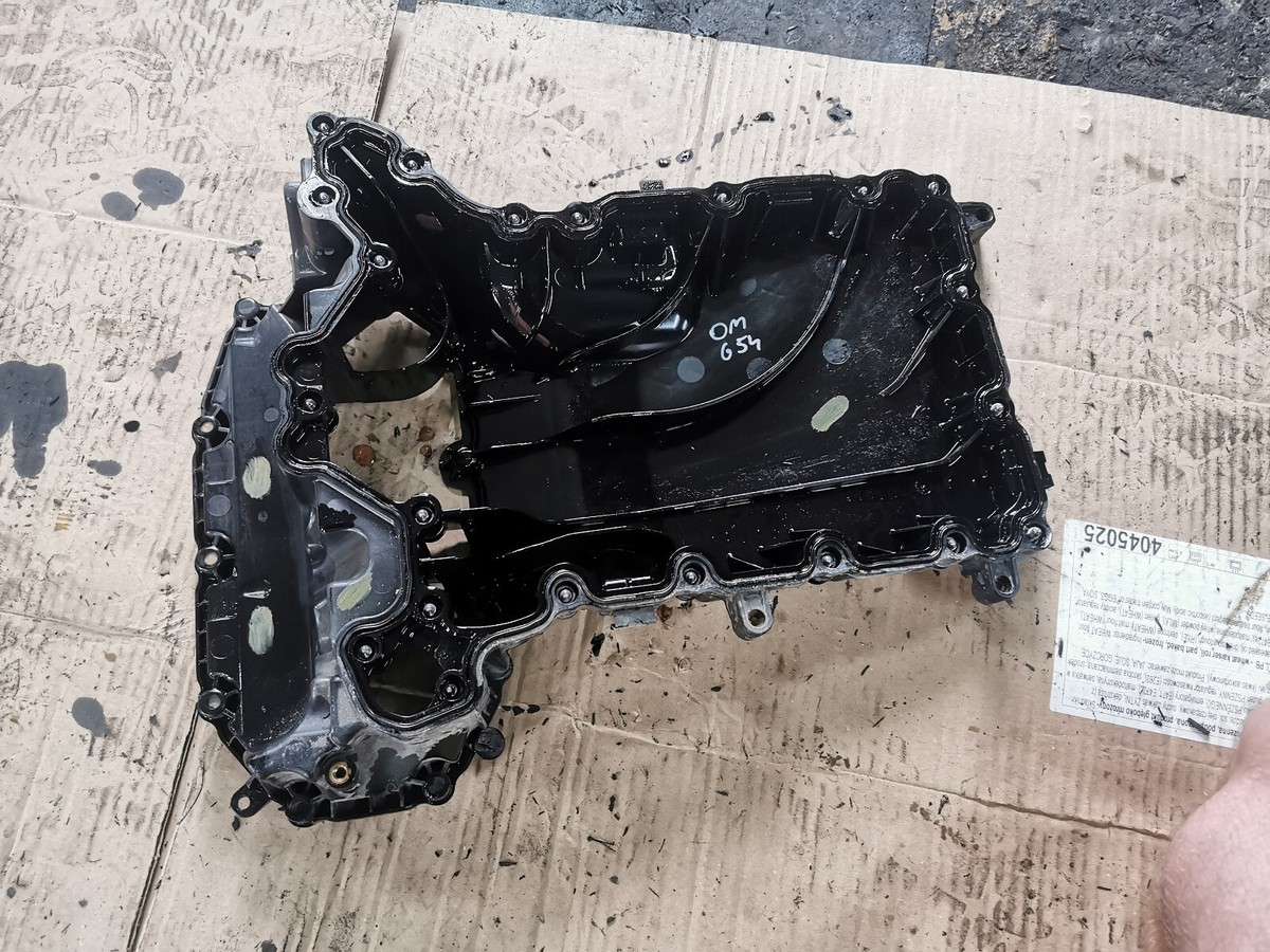 MERCEDES GLE W167 2021 2.0 DIESEL OM654 LOWER ENGINE OIL SUMP 