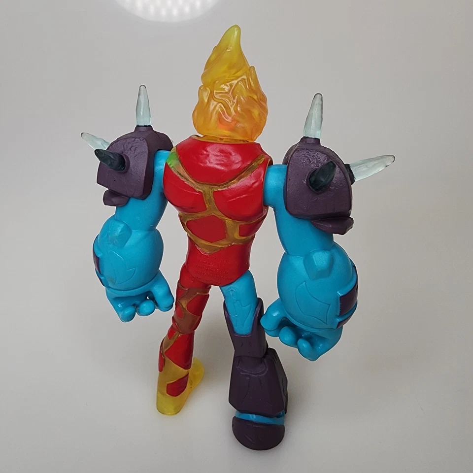 Ben 10 2020 Cartoon Network Omni-Glitch Heroes Ben-Heatblast-Shockrock Foto 2 de 4