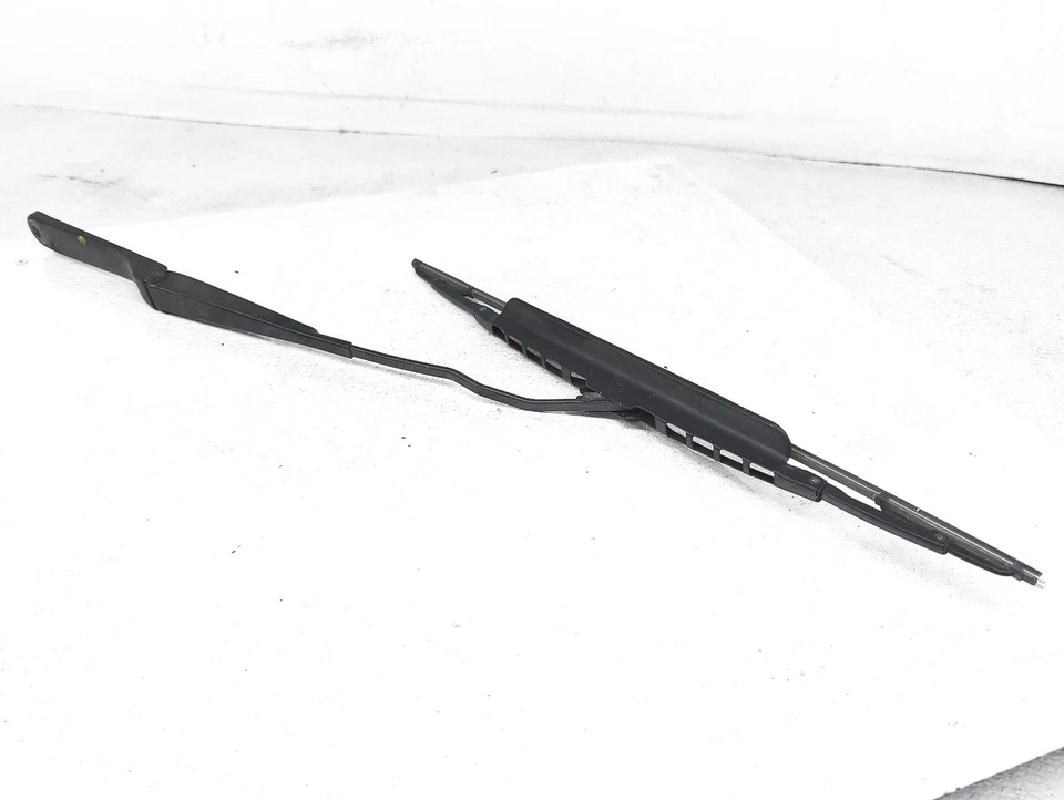 Brazo limpiaparabrisas conductor izquierdo bmw z3 1996-2002 61-61-8-389-549 Foto 3 de 4