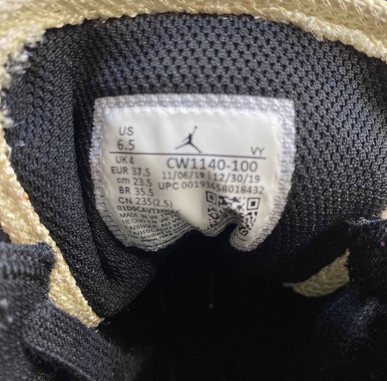 Size 6.5 - Air Jordan 1 SE Mid Lightbulb W thumbnail 5