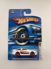 Hot Wheels Toyota AE-86 Corolla 2006 First Edition 002