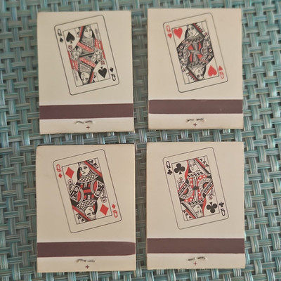 Vintage Four Queens Casino Las Vegas Unstruck Matchbook Set Complete 4 Card Suit