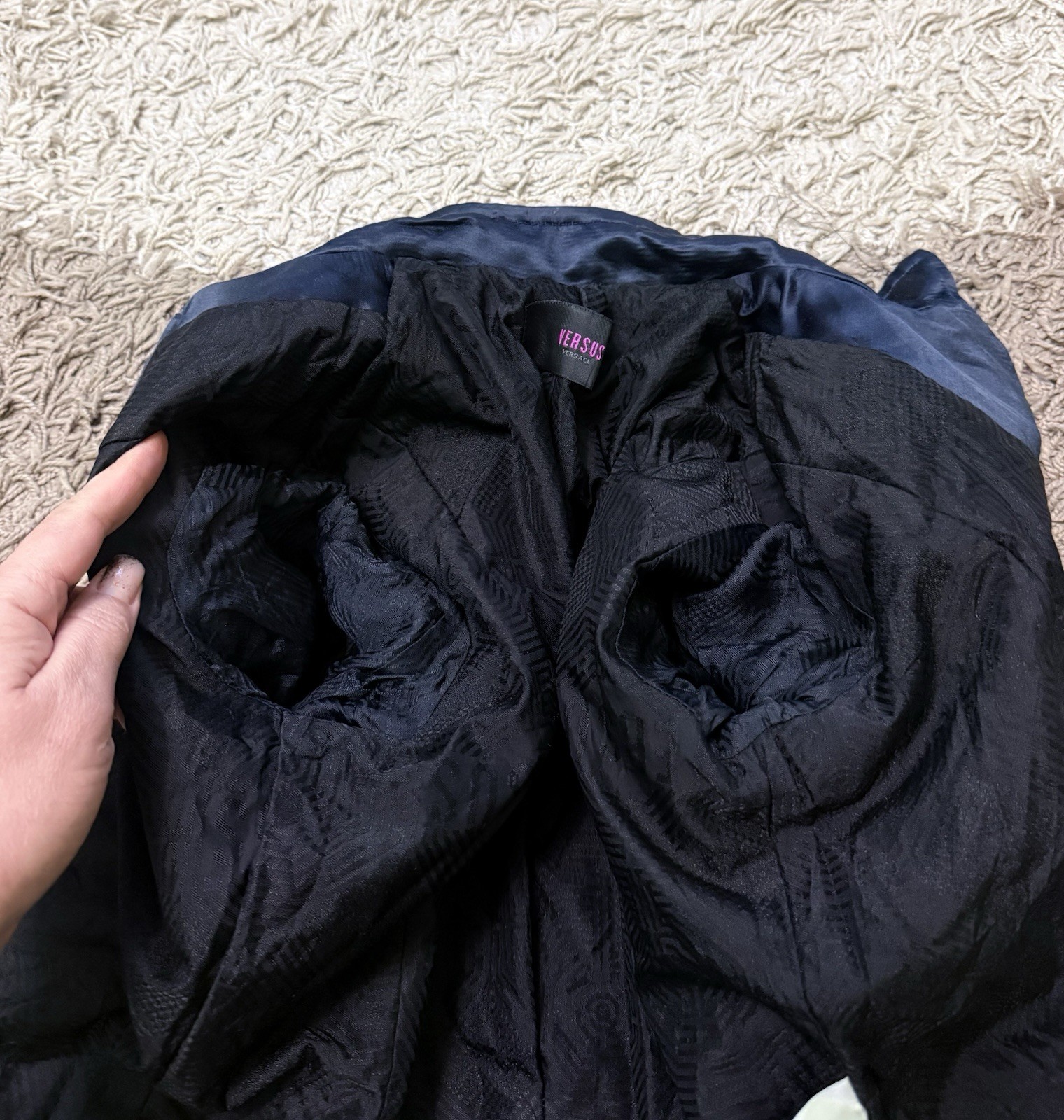 Versace versus womens  Coat jacket luxury Size USA 4, MEX 28. thumbnail 21