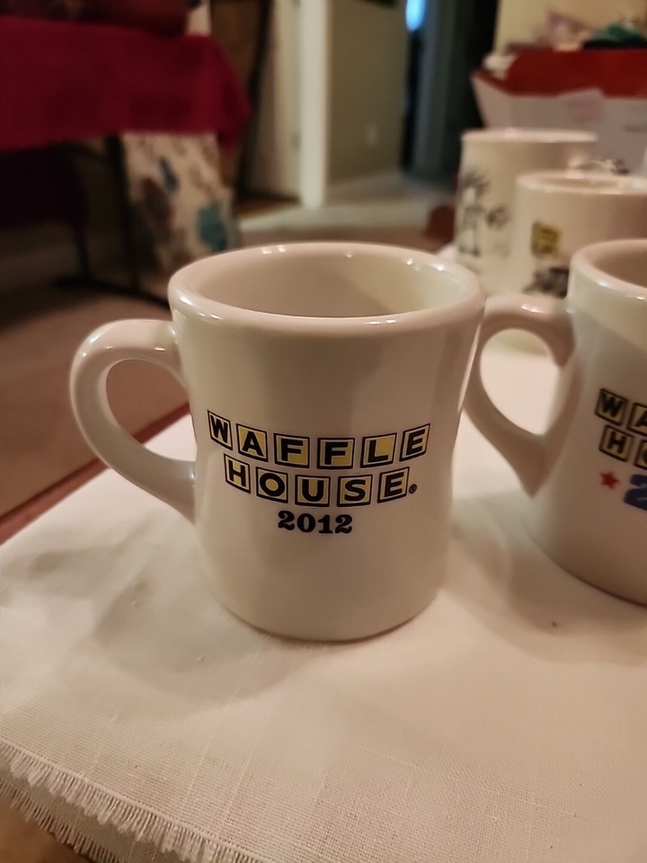 Vtg. Waffle House Logo Diner & America The Beautiful Coffee Mugs HEAVY