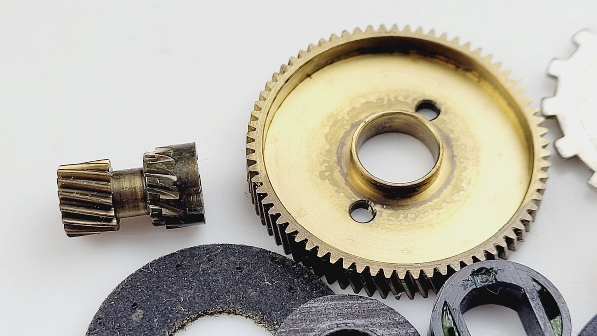 Abu Garcia Ambassadeur FIVE Ltd Edition Reel Parts - main gear
