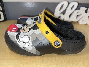mickey mouse lined crocs