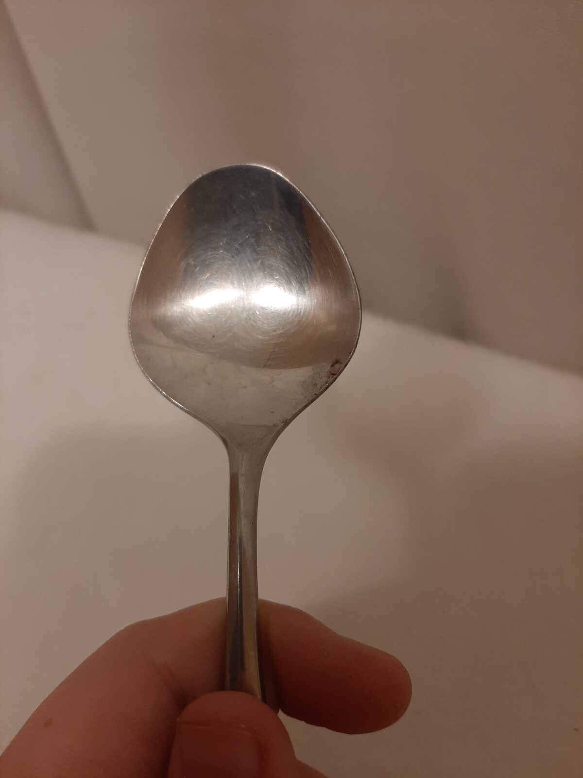 International Silver Deluxe Saturna Bouillon Soup Spoon 6” Burnished Retro VTG