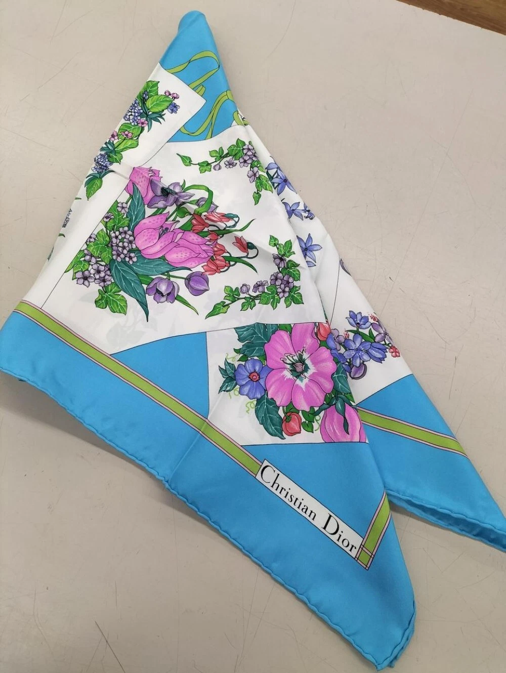 Foulard Christian Dior 85 cm 33