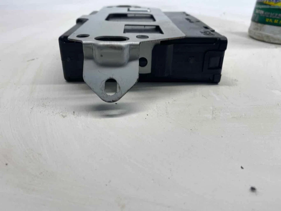 Módulo de control del motor usado (ECM) se adapta a: 2006 Subaru Forester Electronic Control M Foto 3 de 4