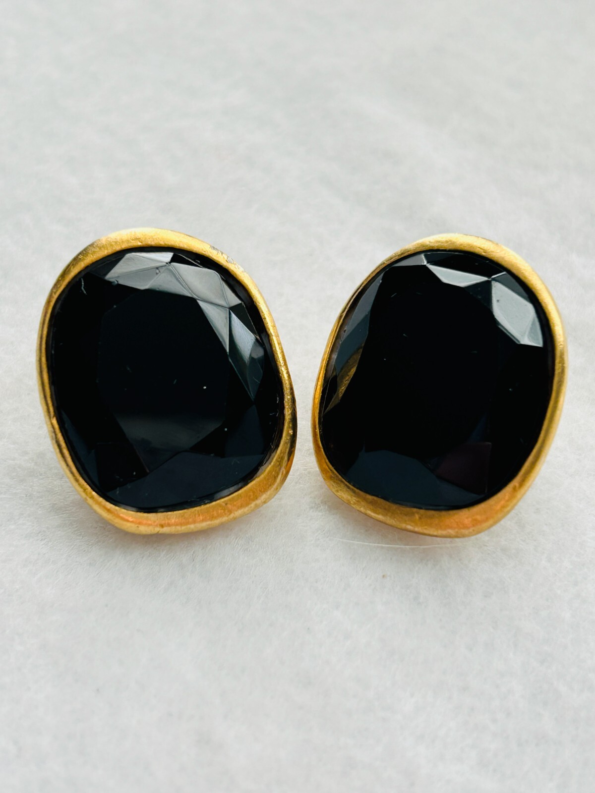Kenneth J Lane Gold Clip On Earrings with large C… - image 1