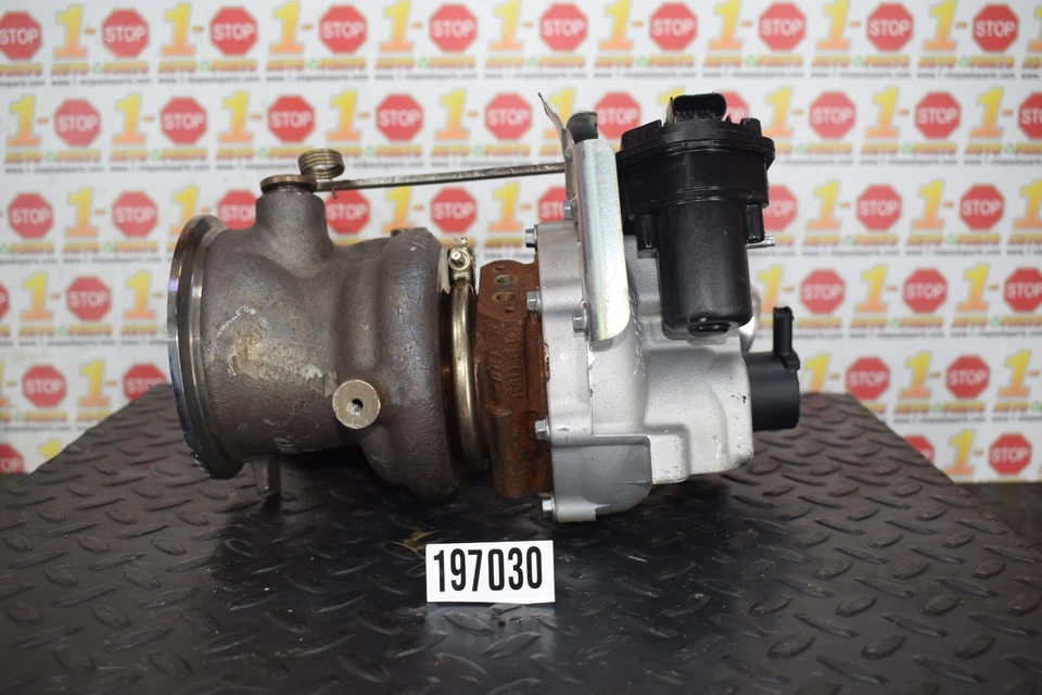 Chevrolet Blazer 2020-2024 motor 2,0 L turbo turbocompresor conjunto 12722728 OEM Foto 4 de 4