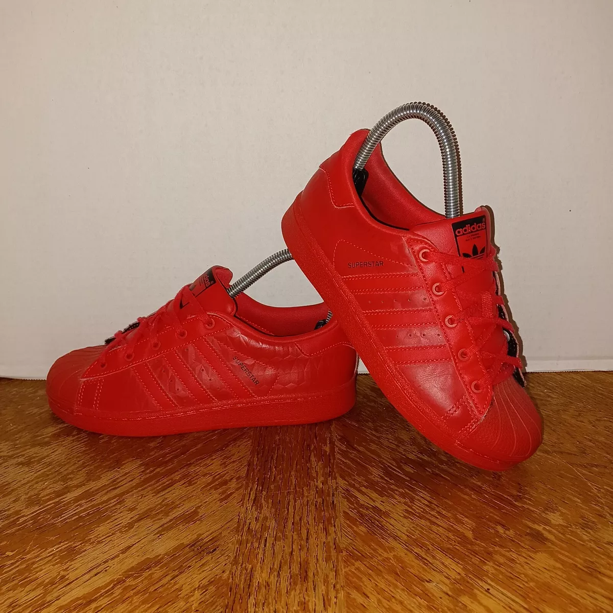 Adidas superstar hotsell triple red