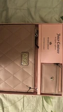 Juicy Couture Wristlet & Card Case Gift Box Set - Pale Pink Leather bag & wallet