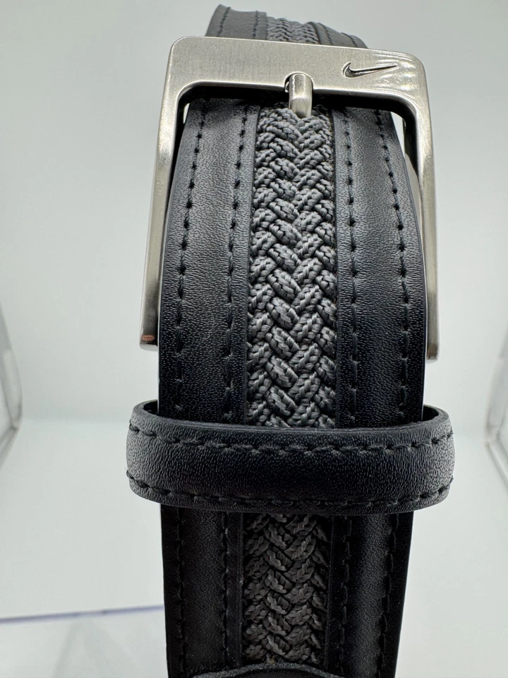 Nike G-Flex Unisex Negro Tejido Elástico Cuero Borde Cinturón de Golf Hebilla de Metal Pequeño Foto 2 de 4