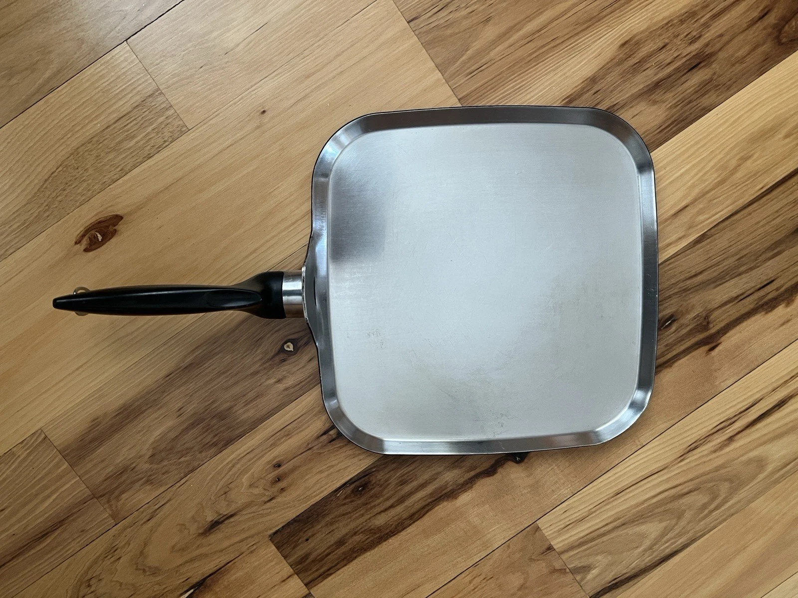 11" Griddle Stainless Steel Square Flat Grill Skillet Fry Pan - Doesn't Sit Flat
Opens in a new wind