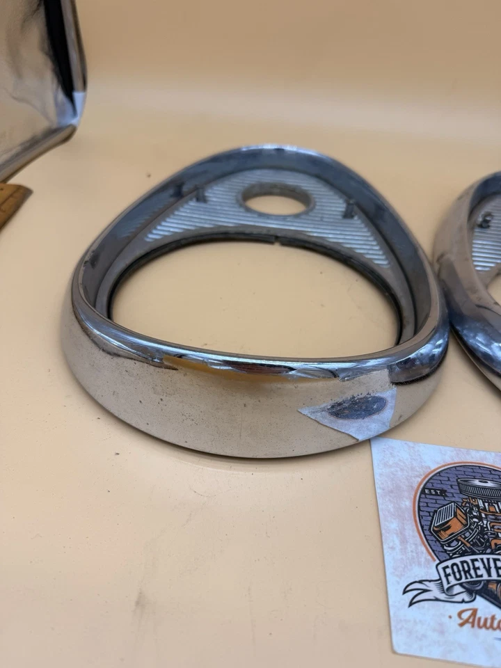 Biseles de faros Buick 1952-54 cromados ORIGINAL Foto 2 de 4