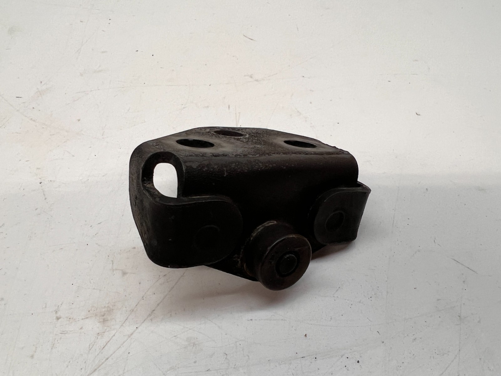 LAMBORGHINI HURACAN LP580 LP610 EVO FRONT HOOD BRACKET OEM 4T0823351B