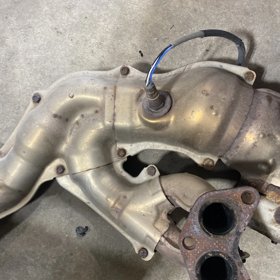 2015 2016 2017 Subaru Legacy Outback Lower Exhaust 2.5 O2 Oxygen Sensor Pipe - Image 3 of 4