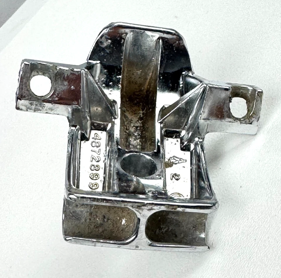 Chevrolet Corvair 1962-1964 convertible espejo retrovisor montaje en poste 4872899 OEM Foto 3 de 4