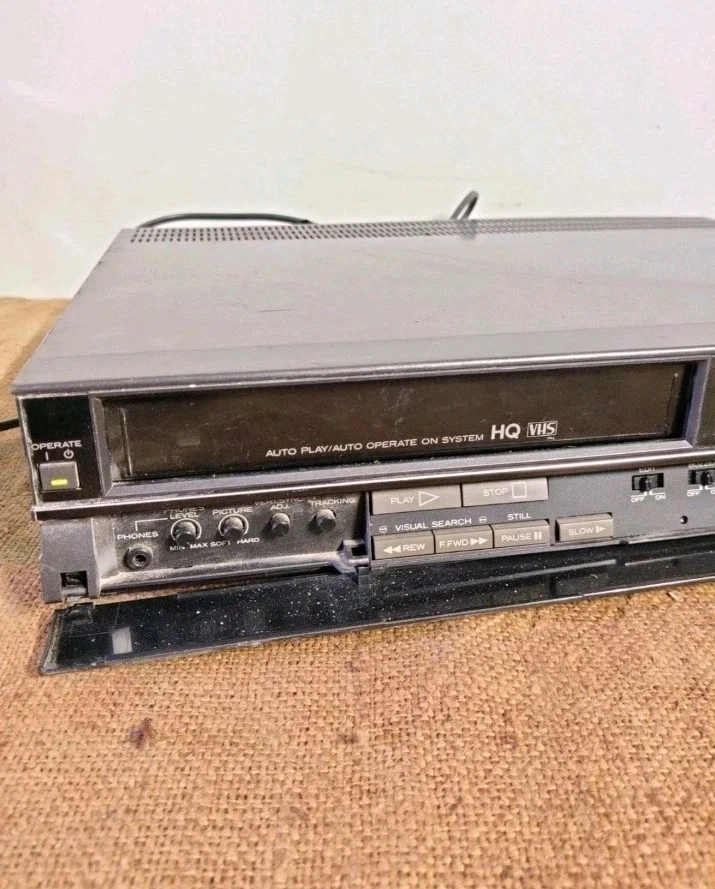 Hitachi VT430E Videoregistratore VHS Registratore Vintage HiFi X Videocassette - Immagine 3 di 4
