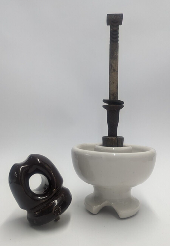Lote de 2 aislantes de porcelana vintage Pinco 4 63 blancos y marrones con madera y perno - Imagen 2 de 4